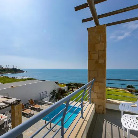 Blue Coral Villas: Exclusive Oceanfront Retreat *