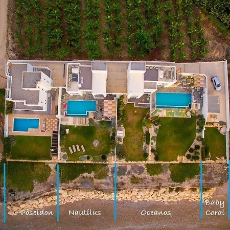 Blue Coral Three Exclusive - Poseidon - Nautilus - Oceanos - And - Baby Coral Villa Coral Bay