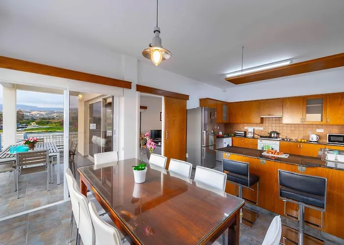 Blue Coral Three Exclusive - Poseidon - Nautilus - Oceanos - And - Baby Coral Vila