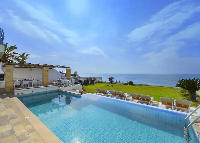 Blue Coral Three Exclusive - Poseidon - Nautilus - Oceanos - And - Baby Coral Coral Bay