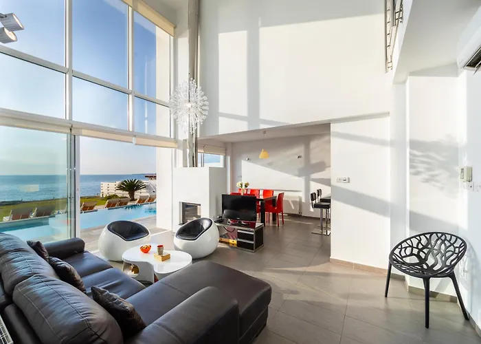 Blue Coral Three Exclusive - Poseidon - Nautilus - Oceanos - And - Baby Coral